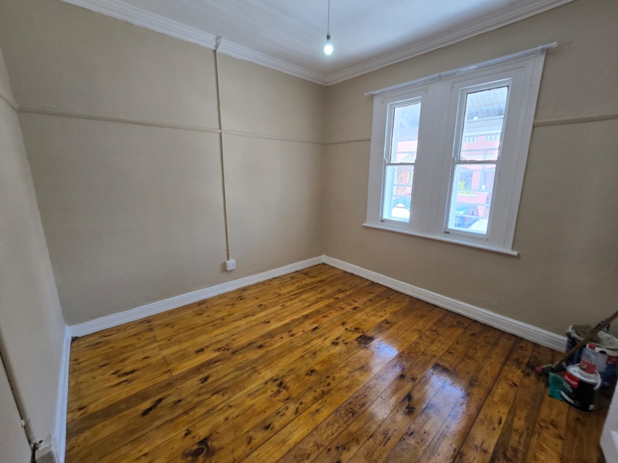 2 Bedroom Property for Sale in Woodstock Western Cape